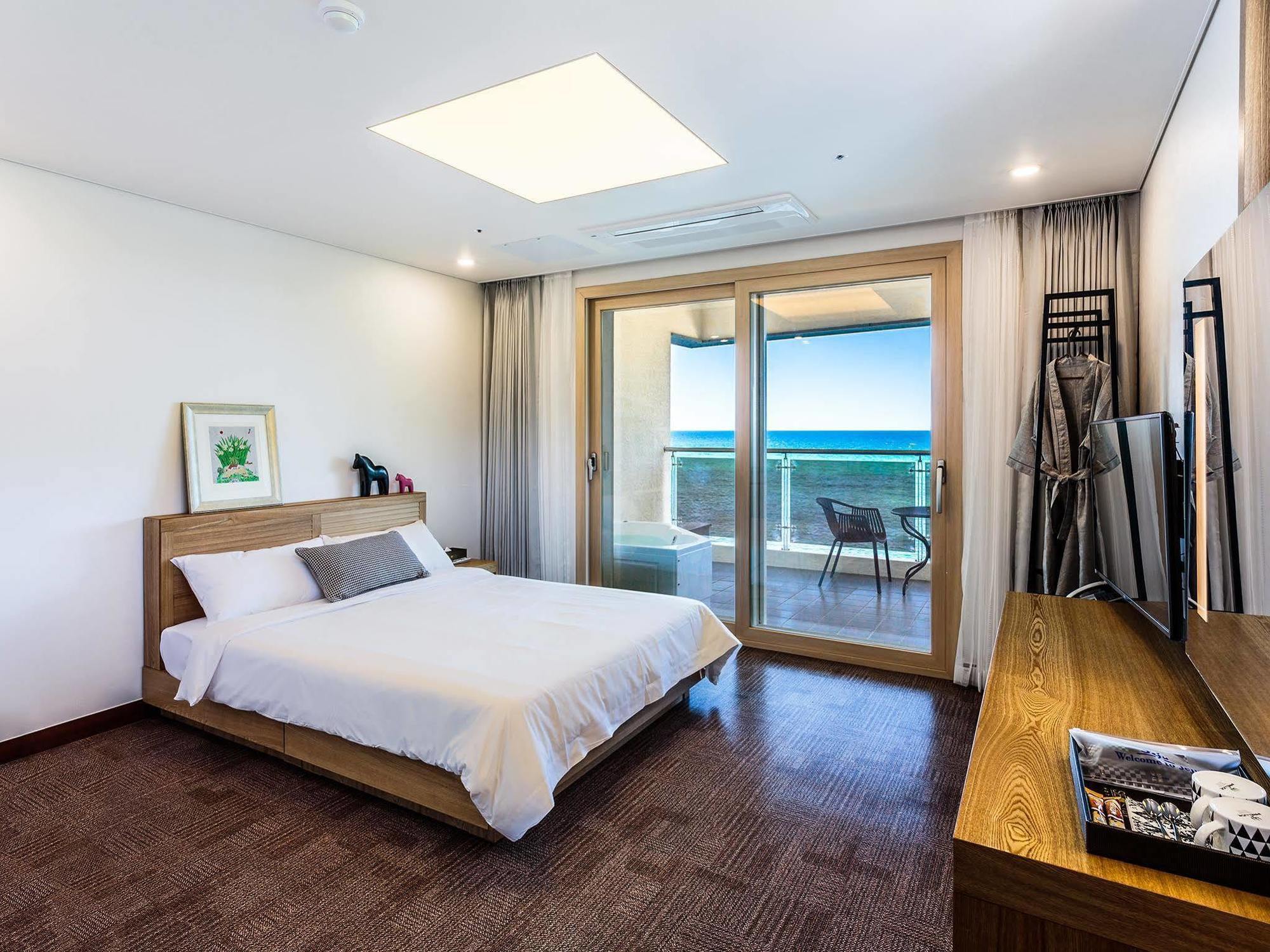 Sea 3* Jeju